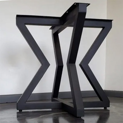 Metal hourglass