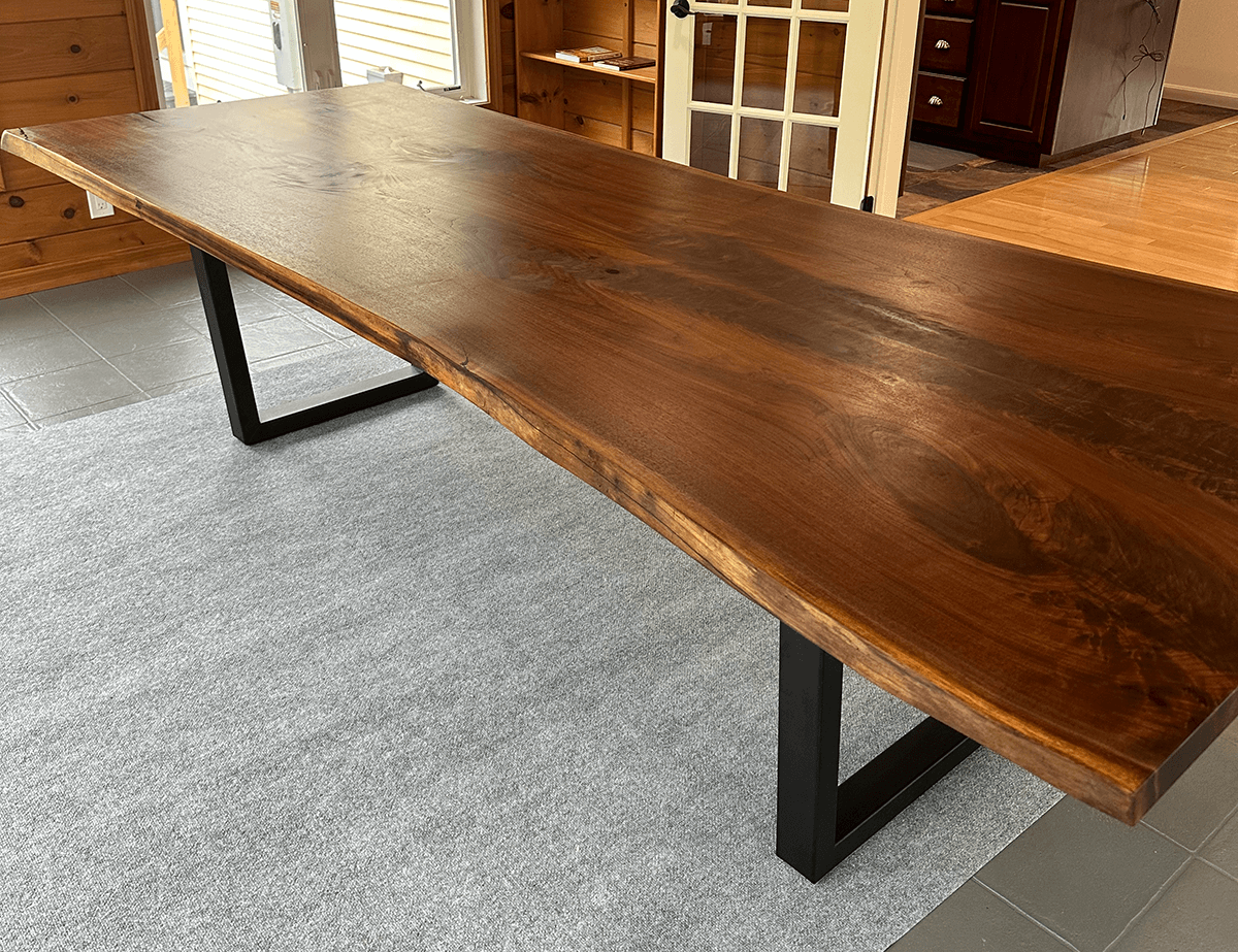 custom furniture : Book matched walnut table